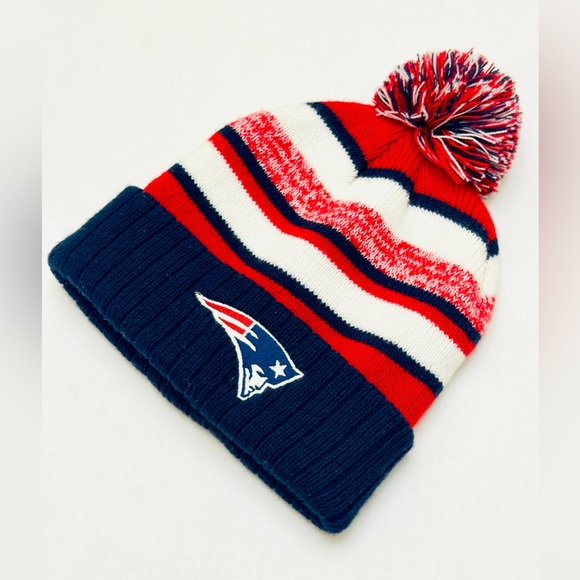 New England Patriots Football new era 2021 sideline knit Beanie Hat One size - Picture 3 of 9